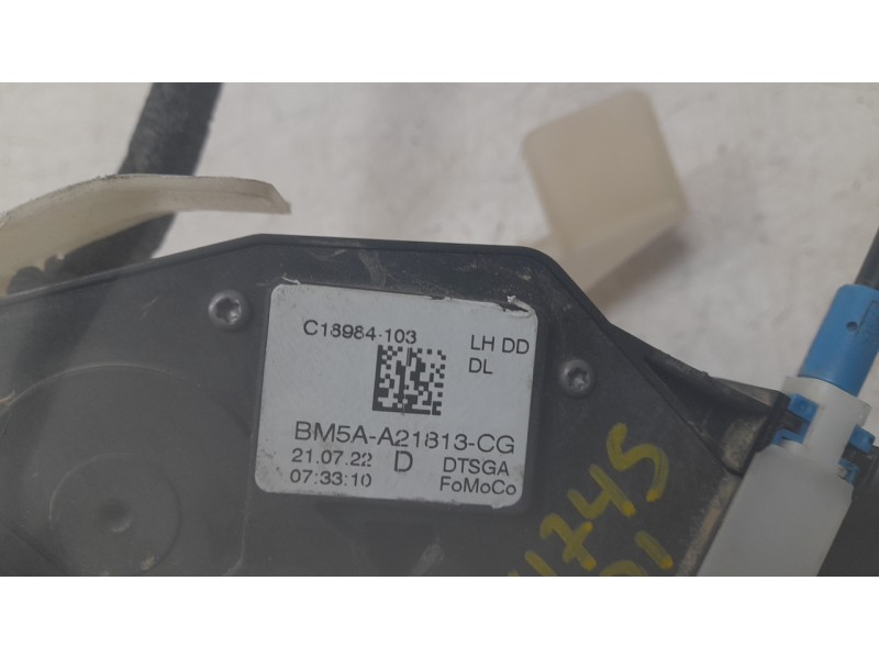 Recambio de cerradura puerta delantera izquierda para ford mustang mach 1 referencia OEM IAM 2067563  