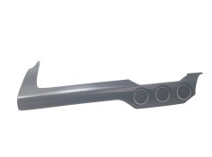 Recambio de moldura para ford mustang mach 1 referencia OEM IAM FR3B63044A92  