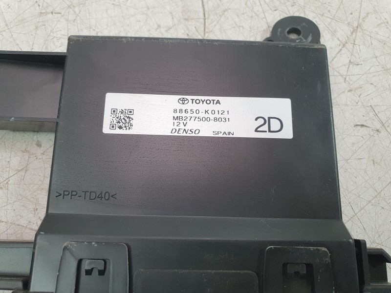 Recambio de modulo electronico para toyota yaris (_p21_, _pa1_, _ph1_) 1.5 (mxpa11) referencia OEM IAM 88650K0121  