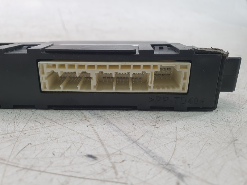 Recambio de modulo electronico para toyota yaris (_p21_, _pa1_, _ph1_) 1.5 (mxpa11) referencia OEM IAM 88650K0121  