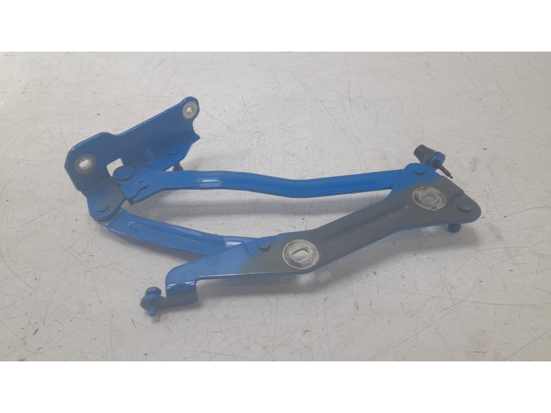 Recambio de bisagra derecha porton para ford mustang mach 1 referencia OEM IAM FR3B6342700AE  