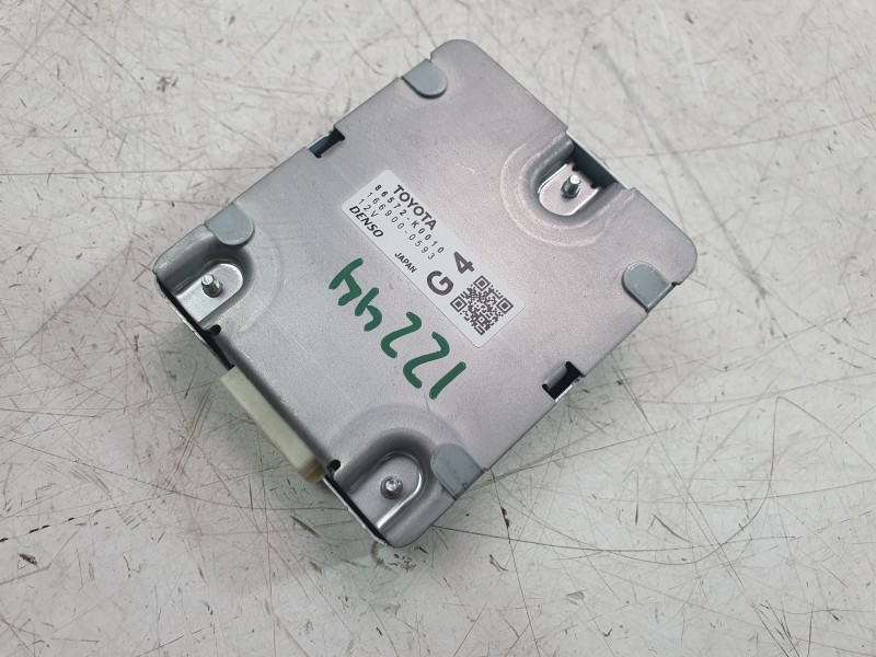 Recambio de modulo electronico para toyota yaris (_p21_, _pa1_, _ph1_) 1.5 (mxpa11) referencia OEM IAM 86572K0010  