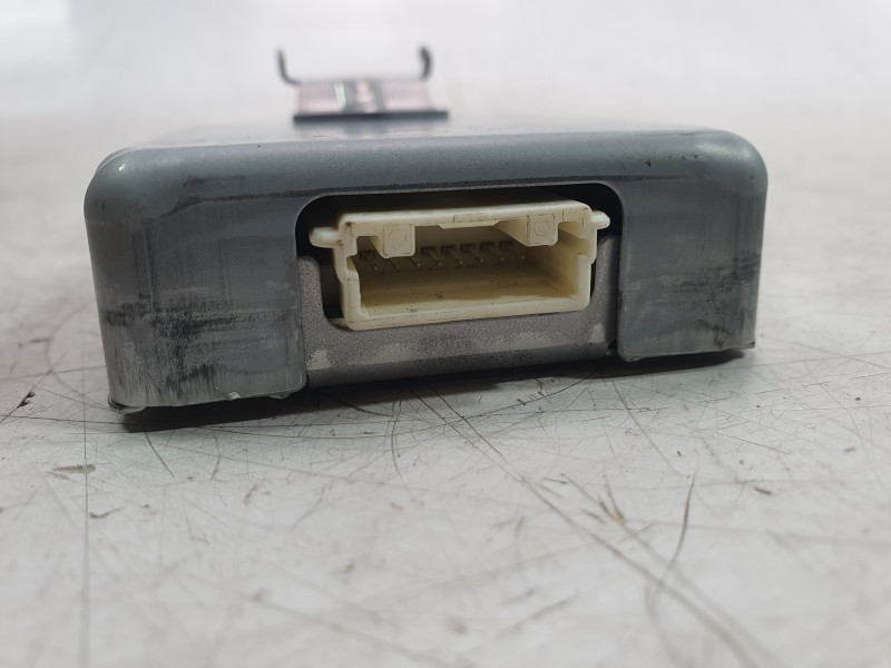 Recambio de modulo electronico para toyota yaris (_p21_, _pa1_, _ph1_) 1.5 (mxpa11) referencia OEM IAM 86572K0010  