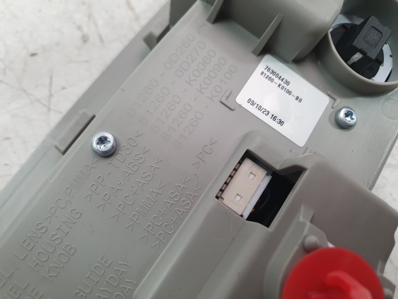 Recambio de luz interior para toyota yaris (_p21_, _pa1_, _ph1_) 1.5 (mxpa11) referencia OEM IAM 812600D260  