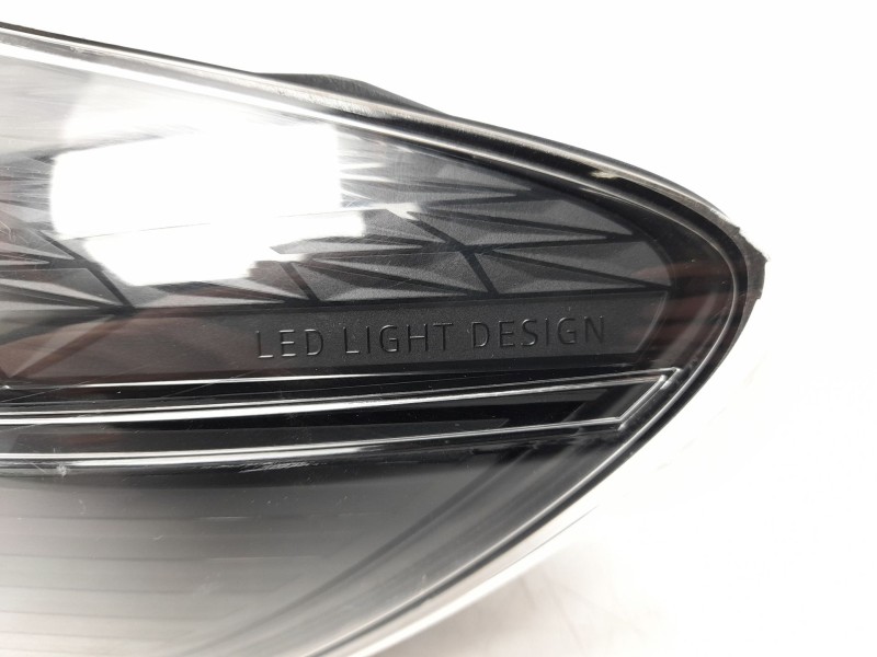 Recambio de piloto trasero derecho para renault clio v (b7_) tce 90 (b7mt) referencia OEM IAM 265502066R  103F18261770/RN3344163