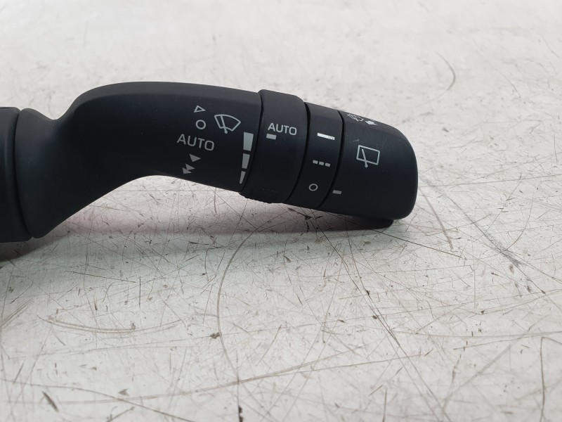 Recambio de mando limpia para toyota yaris (_p21_, _pa1_, _ph1_) 1.5 (mxpa11) referencia OEM IAM 02A5017J916  