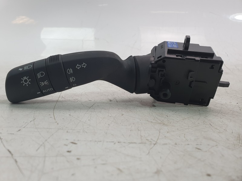 Recambio de mando intermitentes para toyota yaris (_p21_, _pa1_, _ph1_) 1.5 (mxpa11) referencia OEM IAM 02D7017J910  