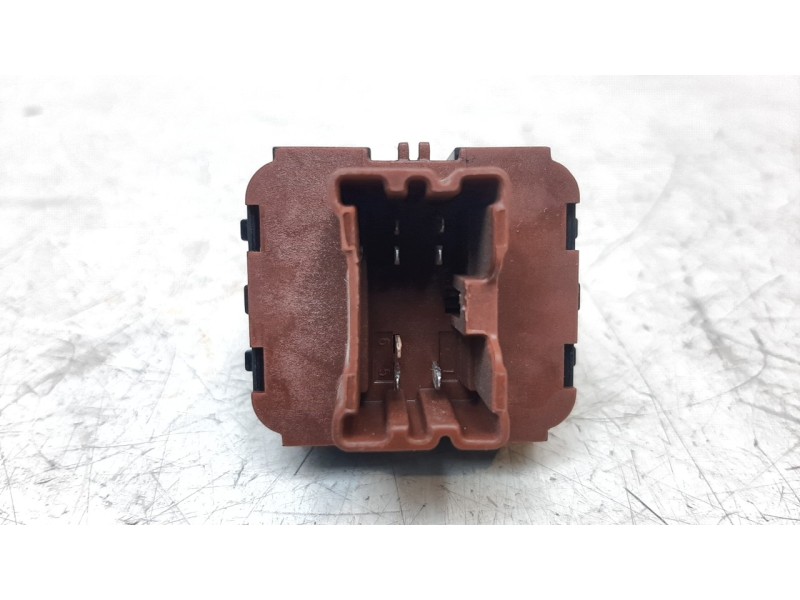 Recambio de mando elevalunas delantero izquierdo para renault captur limited referencia OEM IAM 254113300R IAF340017HQ EWSRE026
