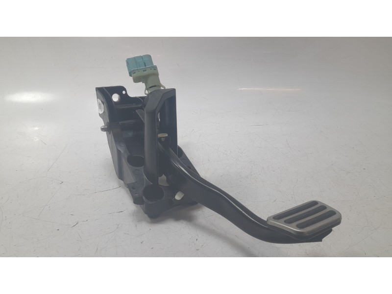 Recambio de pedal freno para ford mustang mach 1 referencia OEM IAM FR3C2D094CF  