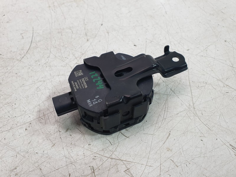 Recambio de claxon para toyota yaris (_p21_, _pa1_, _ph1_) 1.5 (mxpa11) referencia OEM IAM 86570K0010  