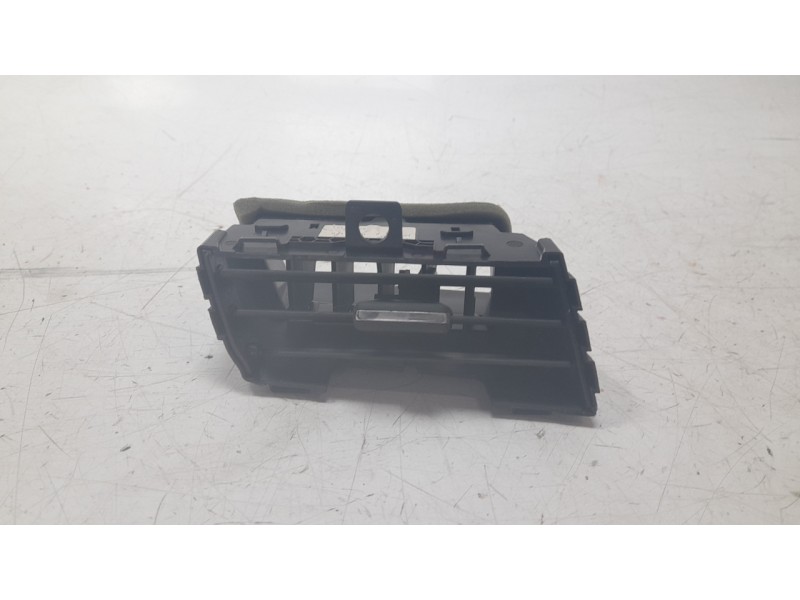 Recambio de rejilla aireadora para ford mustang mach 1 referencia OEM IAM FR3B19893A  