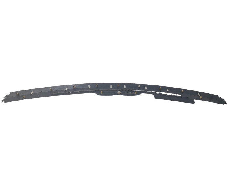 Recambio de moldura para ford mustang mach 1 referencia OEM IAM HR3B63046B62  