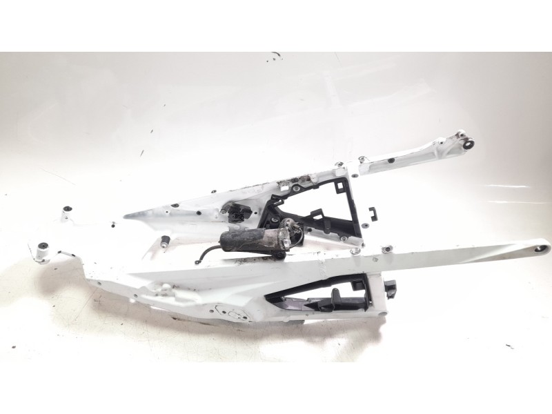 Recambio de subchasis trasero para ktm 1290 super adventure wh 1290 super adventure wh referencia OEM IAM 61903002000AB  