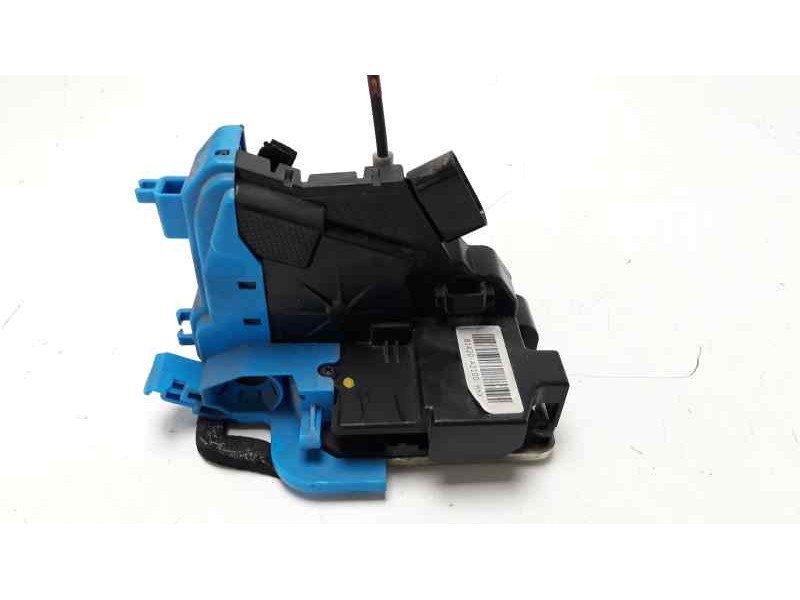 Recambio de cerradura puerta trasera derecha para kia cee´d 1.4 crdi cat referencia OEM IAM 81420A2100  