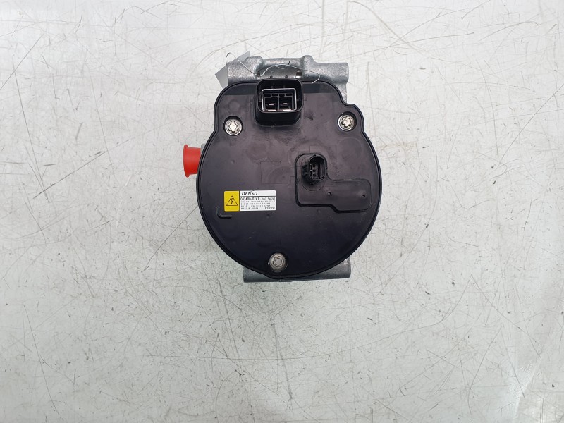 Recambio de compresor aire acondicionado para toyota yaris (_p21_, _pa1_, _ph1_) 1.5 (mxpa11) referencia OEM IAM 88370K0010 0424