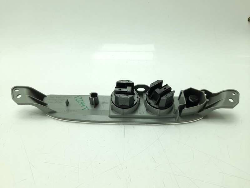 Recambio de piloto marcha atras para toyota yaris (_p21_, _pa1_, _ph1_) 1.5 (mxpa11) referencia OEM IAM 81581K0130  