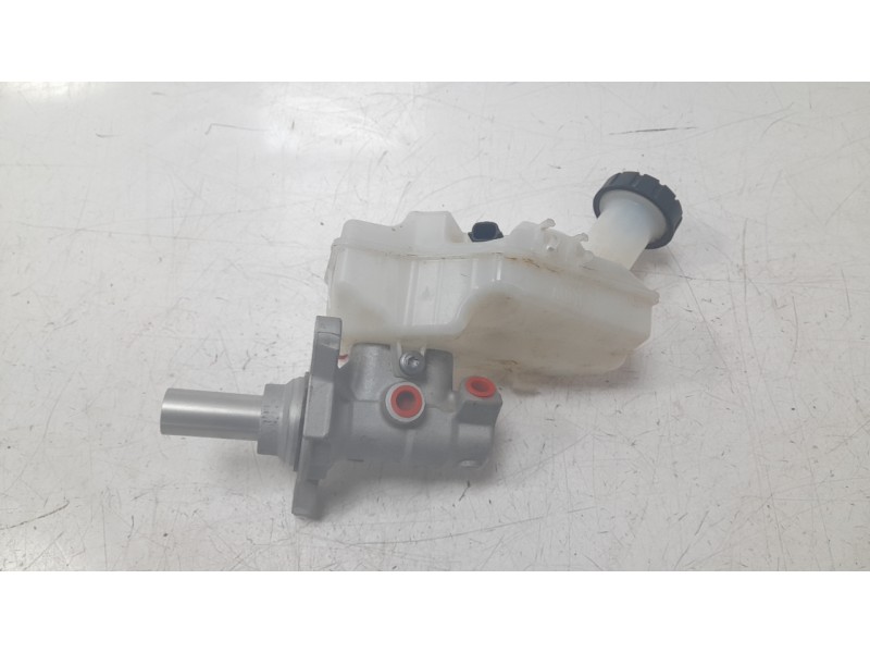 Recambio de bomba freno para renault clio v (b7_) 1.0 lpg (b7mt) referencia OEM IAM 460116527R  