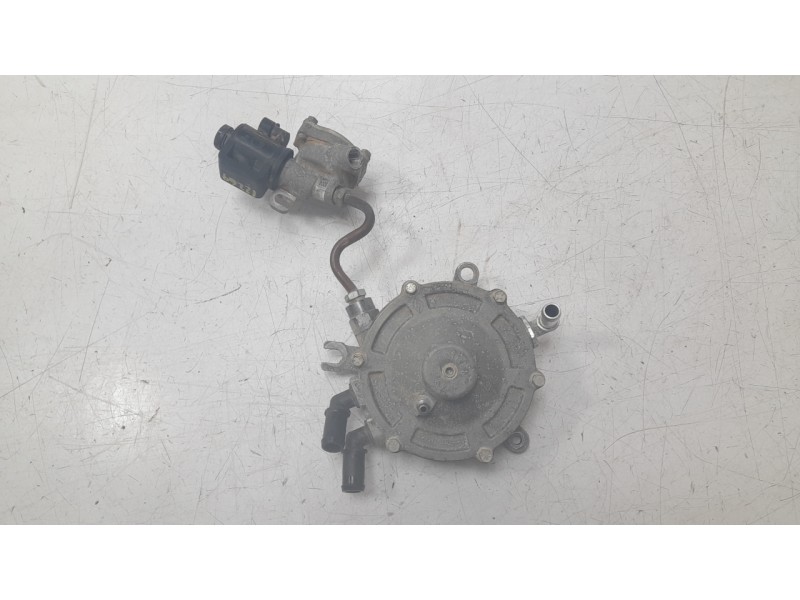 Recambio de bomba combustible para renault clio v (b7_) 1.0 lpg (b7mt) referencia OEM IAM 163100393R  