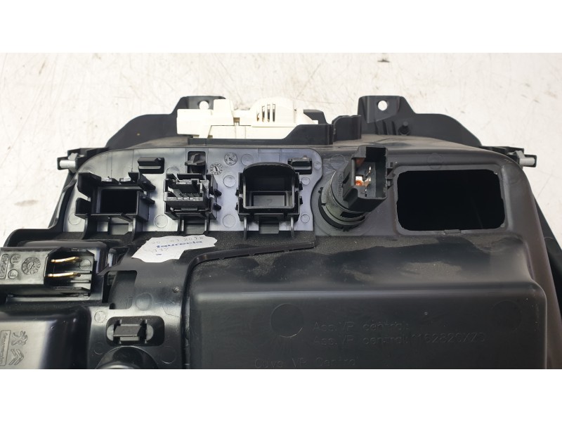 Recambio de guantera para citroën c4 picasso ii 1.6 bluehdi 120 referencia OEM IAM 96778791ZD  