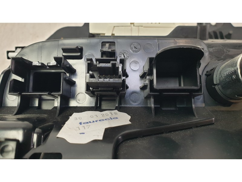 Recambio de guantera para citroën c4 picasso ii 1.6 bluehdi 120 referencia OEM IAM 96778791ZD  