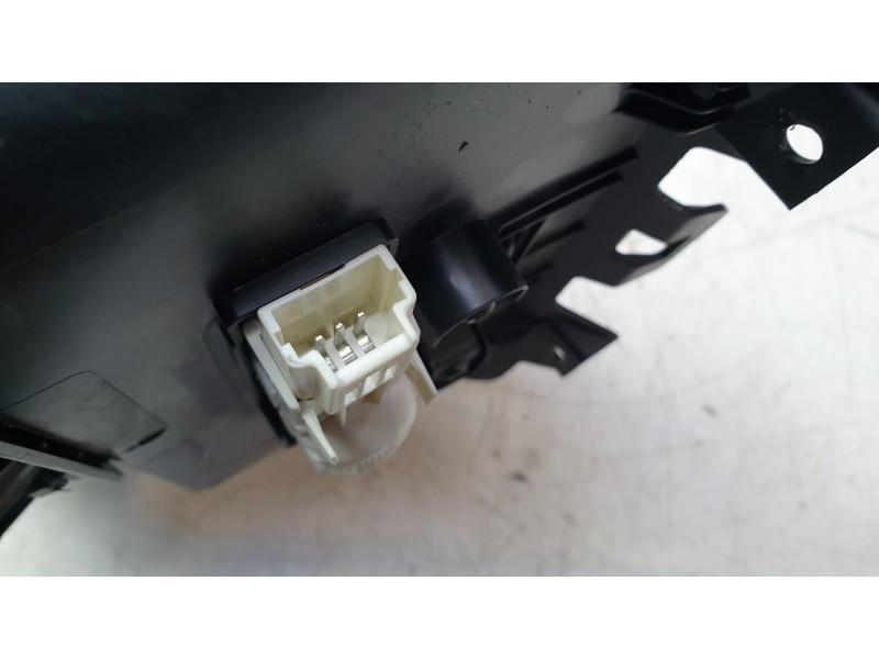 Recambio de guantera para citroën c4 picasso ii 1.6 bluehdi 120 referencia OEM IAM 96778791ZD  
