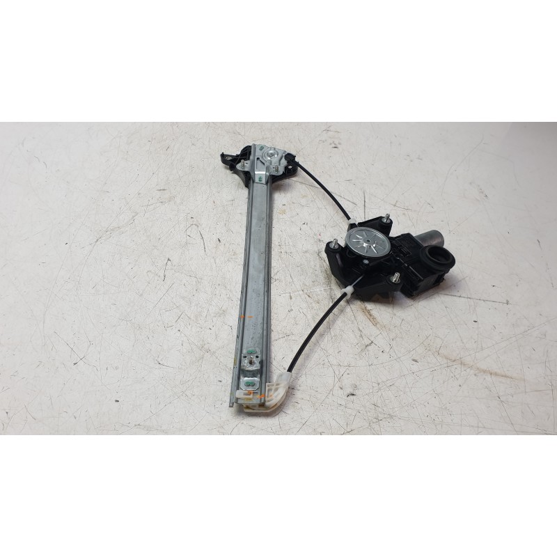 Recambio de elevalunas trasero derecho para toyota yaris cross (mxp_) 1.5 hybrid (mxpj10) referencia OEM IAM 698300D500 857200D4