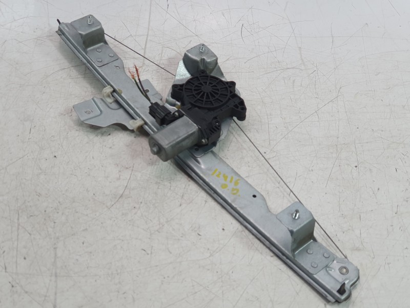 Recambio de elevalunas delantero derecho para dacia duster (hs_) 1.2 tce 125 referencia OEM IAM 807206838R  