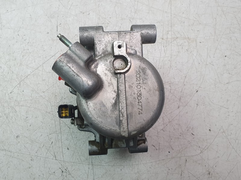 Recambio de compresor aire acondicionado para opel combo furgoneta/monovolumen (k9) 1.5 d referencia OEM IAM 9810349980  CAF8400