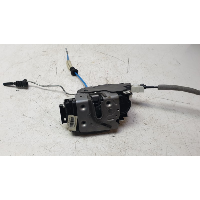 Recambio de cerradura puerta delantera izquierda para mercedes-benz clase cla (w117) cla 200 cdi (117.308) referencia OEM IAM 09