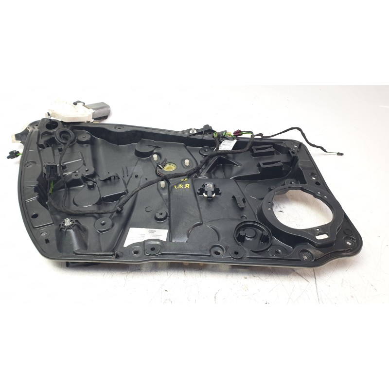 Recambio de elevalunas delantero izquierdo para mercedes-benz clase cla (w117) cla 200 cdi (117.308) referencia OEM IAM A1175400
