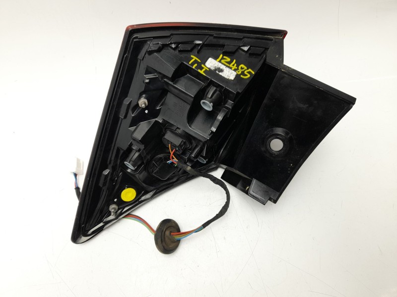 Recambio de piloto trasero izquierdo para nissan juke (f16_) dig-t 117 referencia OEM IAM 265556PA1B  