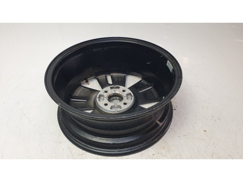 Recambio de llanta para nissan micra v (k14) 0.9 ig-t referencia OEM IAM 403005FA1A  