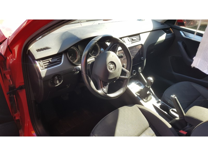 skoda octavia combi (5e5) del año 2018