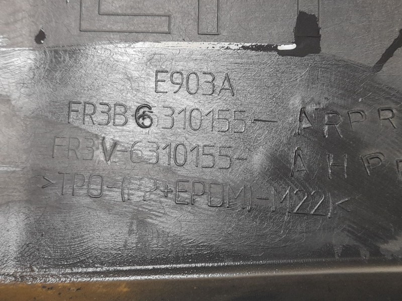 Recambio de estribo lateral para ford mustang mach 1 referencia OEM IAM FR3B6310155 FR3B6310155 