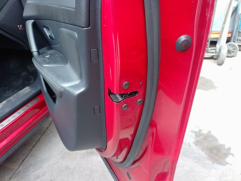 Recambio de cerradura puerta delantera derecha para peugeot 408 ii (fp_, f3_, fm_) puretech 130 referencia OEM IAM   