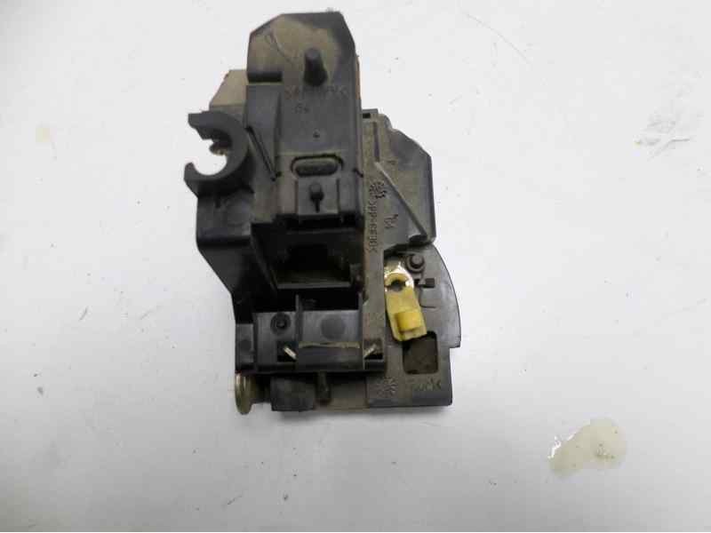 Recambio de cerradura puerta trasera izquierda para renault scenic (ja..) 1.6 16v authentique (ja0b/11) referencia OEM IAM   