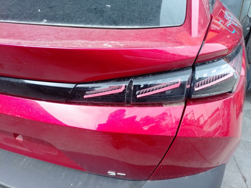 Recambio de piloto trasero derecho interior para peugeot 408 ii (fp_, f3_, fm_) puretech 130 referencia OEM IAM   