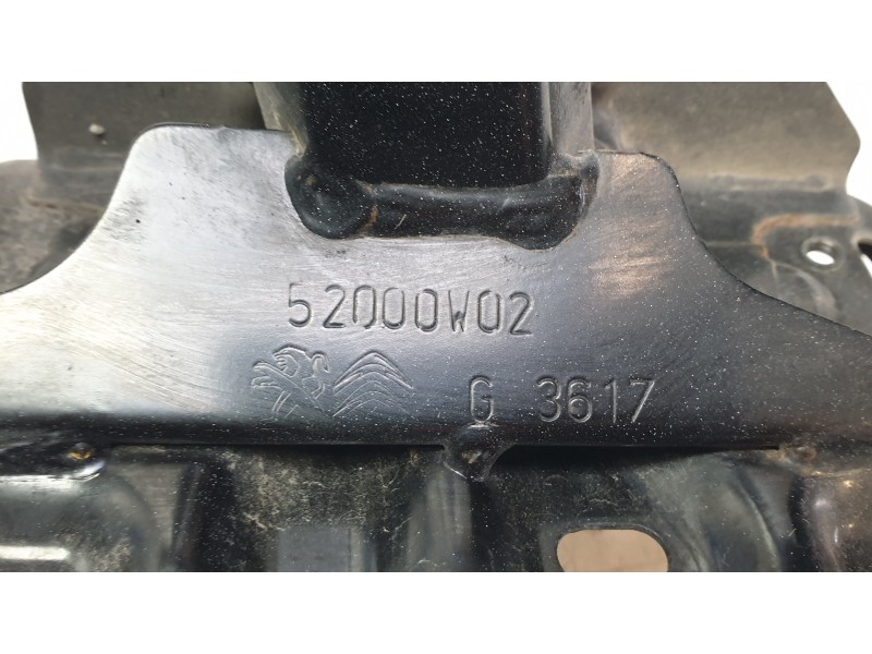 Recambio de refuerzo paragolpes delantero para citroën c4 picasso ii 1.6 bluehdi 120 referencia OEM IAM 52000W02  