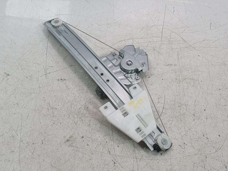 Recambio de elevalunas delantero derecho para dacia spring referencia OEM IAM 807206951R  