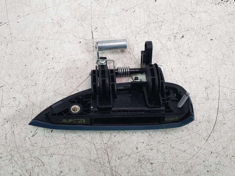 Recambio de maneta exterior delantera derecha para dacia spring referencia OEM IAM 8201748499  