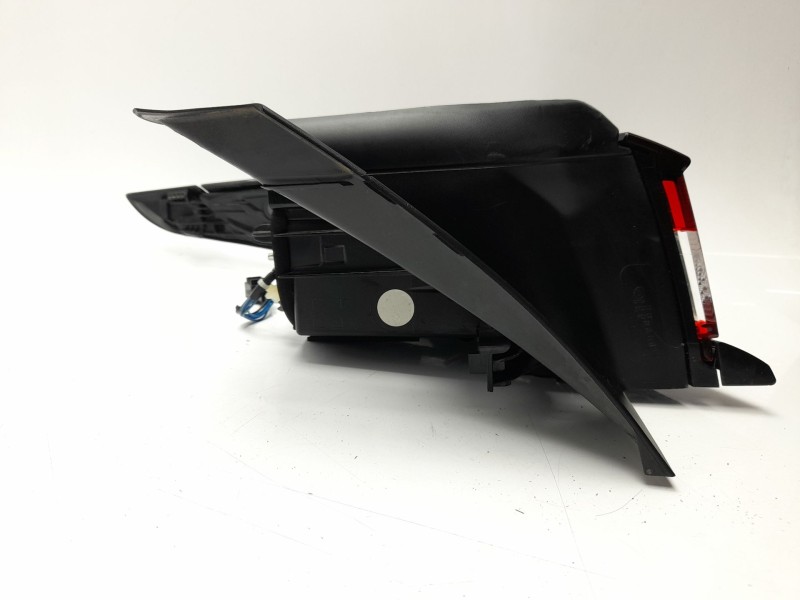 Recambio de piloto trasero derecho para ds ds 3 / ds 3 crossback (ur_, uc_, uj_) 1.5 bluehdi 100 referencia OEM IAM 9820831280  