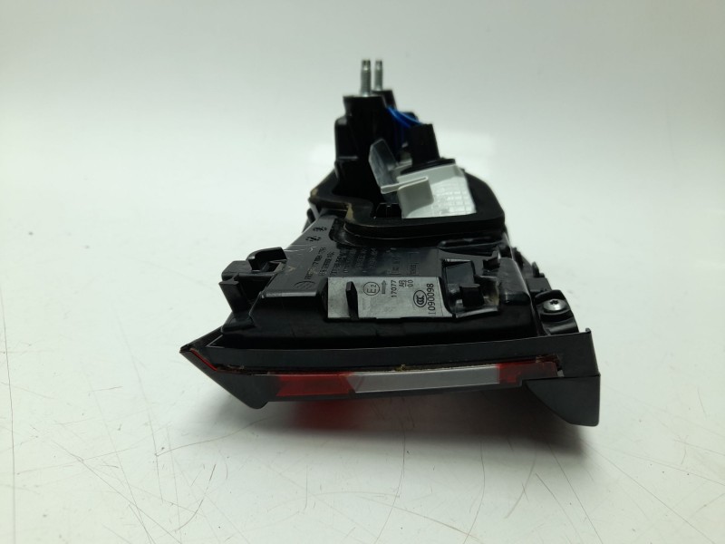 Recambio de piloto trasero derecho interior para ds ds 3 / ds 3 crossback (ur_, uc_, uj_) 1.5 bluehdi 100 referencia OEM IAM 982