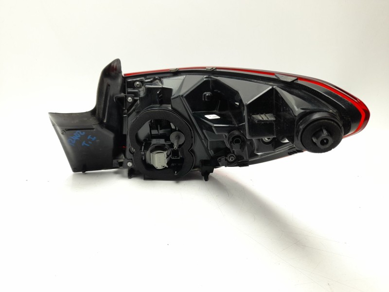 Recambio de piloto trasero izquierdo para opel grandland / grandland x (a18, p1uo) 1.2 (75) referencia OEM IAM YP00098380  104LL