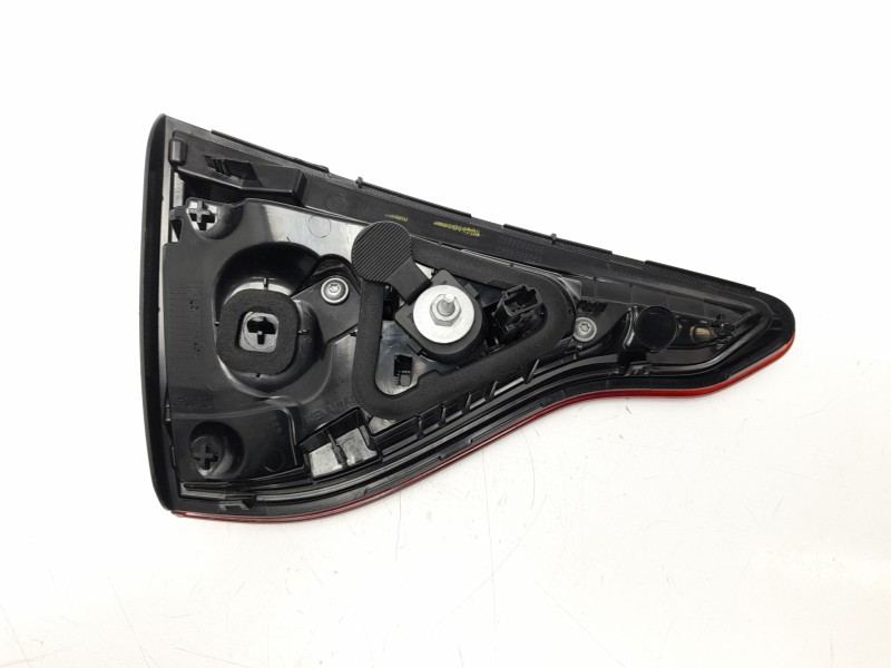 Recambio de piloto trasero derecho interior para mitsubishi colt referencia OEM IAM 265504450R  