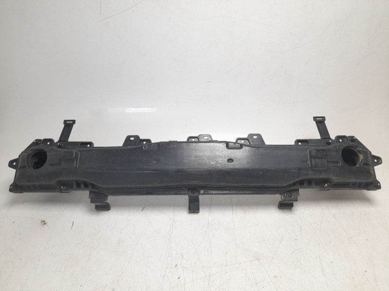 Recambio de refuerzo paragolpes trasero para kia sportage drive 4x2 referencia OEM IAM 86631F1500  