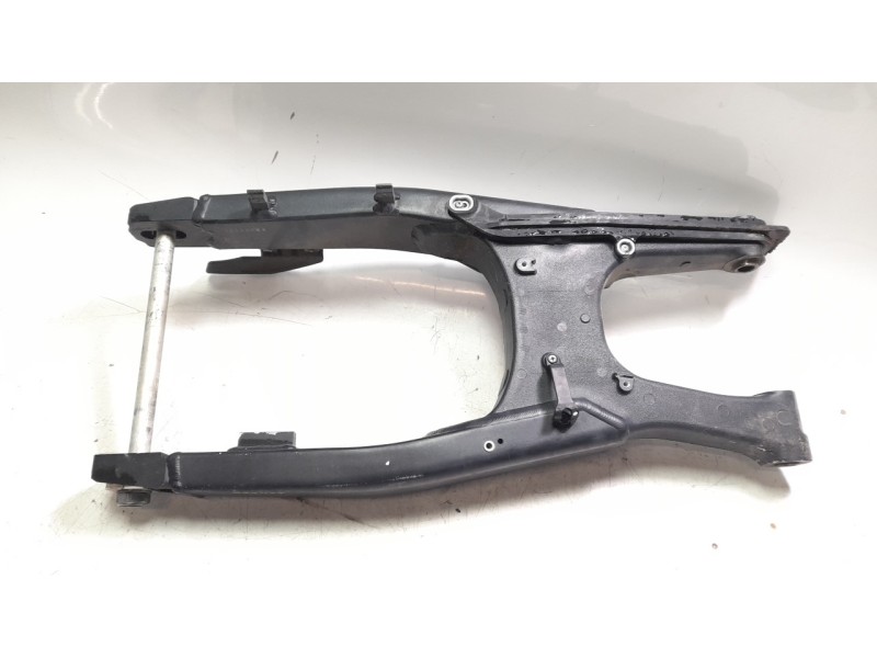 Recambio de basculante para honda crf crf 1100 l africa twin dct referencia OEM IAM 52200MKSE00ZA  