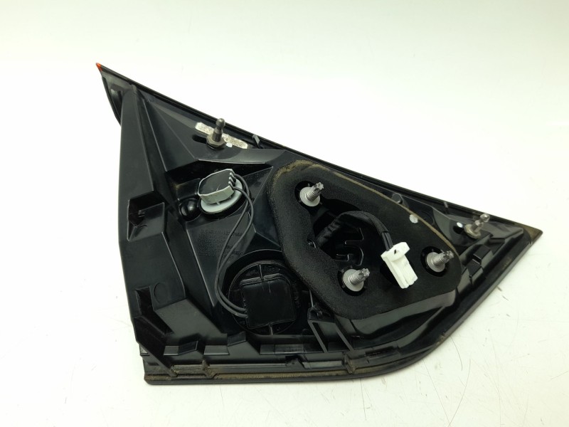 Recambio de piloto trasero derecho interior para nissan juke (f16_) dig-t 117 referencia OEM IAM 265506PA5A  