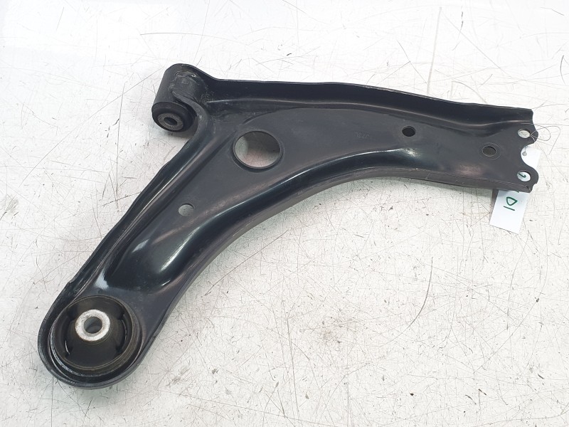 Recambio de brazo suspension inferior delantero izquierdo para toyota yaris (_p21_, _pa1_, _ph1_) 1.5 (mxpa11) referencia OEM IA