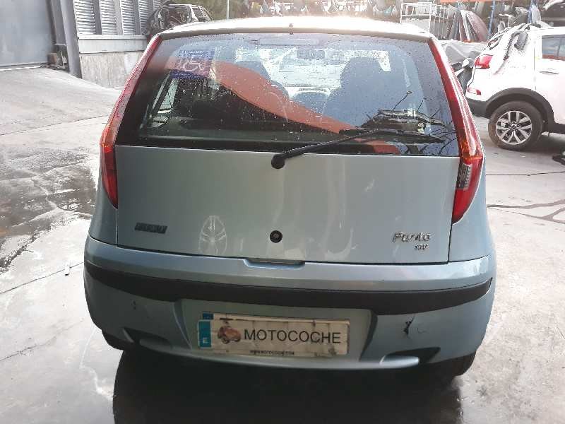 fiat punto berlina (188) del año 2002