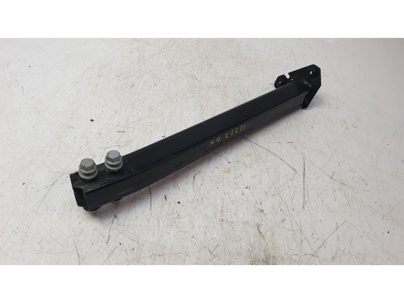 Recambio de refuerzo paragolpes delantero para renault captur ii (hf_) tce 90 (hfm6) referencia OEM IAM 561119603R  